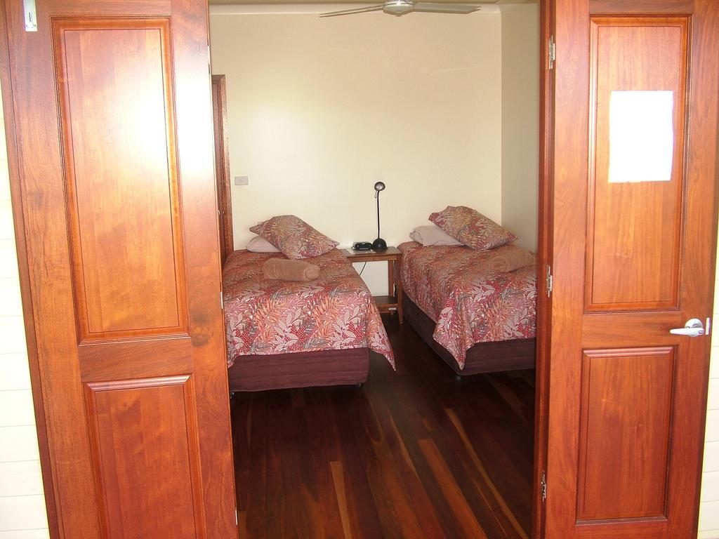 The Summit Bed & Breakfast Atherton Room photo